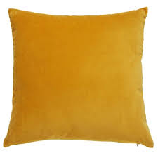 Scegli la consegna gratis per riparmiare di più. Cuscino Giallo Senape In Velluto 45x45cm Savora Maisons Du Monde