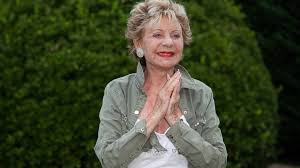 Neuf mois après son inhumation à cannes, à quoi ressemble la. Annie Cordy Died At The Age Of 92