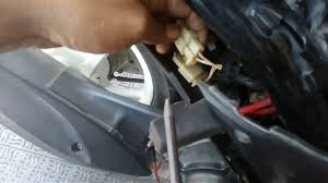Akan menyebabkan sekring / fuse terbakar dan jika dibiarkan maka kable body akan terbakar, hal ini disebabkan karena adanya konsleting dijalur kiprok. Cara Kerja Kabel Mio J Injeksi Lampu Depan Mati Youtube