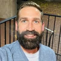 Jennifer Durflinger's Instagram, Twitter & Facebook