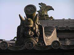 The genelic name for decorative roof tiles found at the ends of a main ridge *oomune 大棟, or descending ridge (kudarimune 降棟). Onigawara Wikipedia