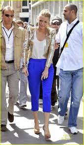 Blake Lively Rocks Sequins In Paris July 6 Fashion Cool Outfits Love Her Style