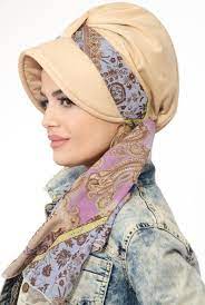 Aise Tesettur Desenli Bej Sapkali Bone 1 Turban Basortusu Moda Moda Dikis