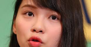 In october 2014, weeks after angry demonstrators surrounded hong kong's government headquarters to demand a greater say in selecting the city's top official, the. Why Does Japan Media Call Hk Activist Agnes Chow Goddess Of Democracy The Mainichi