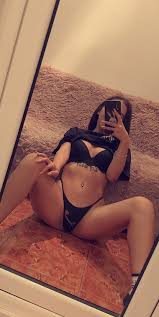 Im Too Dolly For You (@evelyne160601) Onlyfans Account. Best evelyne160601  photos and videos (159) for Free! | thefap.org