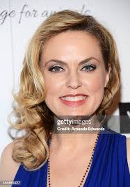 Amanda Hendrix's Instagram, Twitter & Facebook