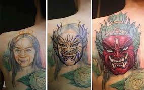 También encontramos otros diseños de tatuajes para hombres en el antebrazo y el brazo como pueden ser brazaletes o elementos variados en eso sí, prepara la cartera porque vas a necesitar muchas sesiones para cubrir toda la zona. Los Tatuajes Mas Tunning Que Se Han Tenido Que Hacer Para Tapar A Sus Ex Cabroworld