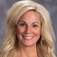 Sharyn Ball's Instagram, Twitter & Facebook