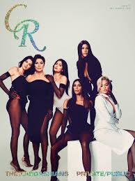 Discover more posts about kardashian family. Kris Jenner Poses With All 5 Of Her Daughters In Rare Joint Cover I Love My Family So Hard Entertainment Tonight