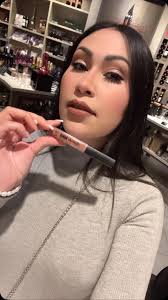 Instagram 用户 Wualquidia Abigail Rubio