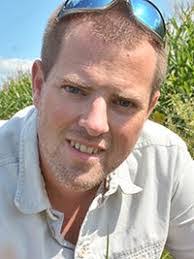 Jennifer Henke's Instagram, Twitter & Facebook