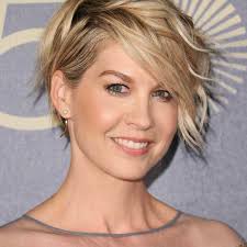 Braided hairstyles for short hair wedding. 23 Flattering Hairstyles For Oval Faces