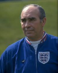 Ray Crawford (Portsmouth, 13 luglio 1936). 1954-1958 Portsmouth 19 (9)  1958-1963 Ipswich Town 197 (144) 1963-1965 Wolverhampton 57 (39) 1965-1966  West Ham Utd 14 (6) 1966-1969 Portsmouth 123 (61) 1969 Charlton 21 (7)  1969-1970 Kettering Town ? (?) 1970 ...