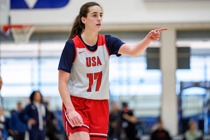 Caitlin Clark's first Team USA points on deep 3-pointer, of course
