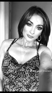 April Severson's Instagram, Twitter & Facebook