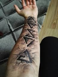 Pin Von Agustin Sanchez Auf Tatuajes In 2020 Nordische Tattoos Unterarm Nordische Tattoos Witcher Tatowierung