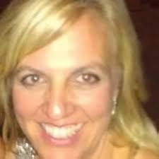 Clouds (Glenbrooke, Book 5): Gunn, Robin Jones: 9781590522301: Amazon.com:  Books