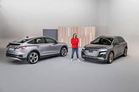 Maybe you would like to learn more about one of these? Audi Q4 E Tron 2021 Das Neue Elektro Suv Mit Bis Zu 299 Ps Auto Bild