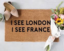 'welcome to the wonderfully hilaroius source of weird, crazy and funny pictures. 25 Funny Doormats Your Guests Will Love Cute Welcome Mats