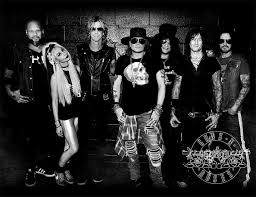 Guns n' roses is an american hard rock band from los angeles, california, formed in 1985. Guns N Roses Move European Uk Tour To 2022 Nextmosh