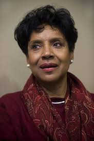 Cosby Show' actress imparts words of wisdom to students