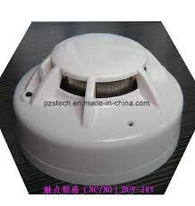 Typically used in escape routes, living areas, bedrooms and other enclosed spaces. China En54 7 Conventional Photoelectric Smoke Detector Yt102 China Alarm System Smoke Base