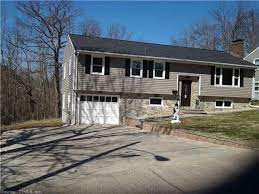 I resently resided my raised ranch with vinyl siding. Sold Or Expired 46750957 Raised Ranch Remodel Ranch House Remodel Exterior House Colors