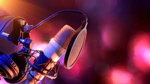 Well, what you can do is tell your friend to get headphones with a microphone and say you will do the same. Best Gaming Microphones For 2021 Tom S Hardware Tom S Hardware