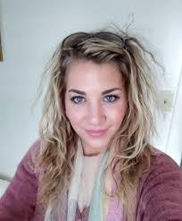 Claudia Shields's Instagram, Twitter & Facebook