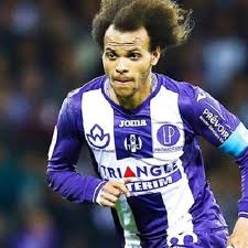 Born 5 june 1991) is a danish professional footballer who plays for spanish club barcelona and the denmark national team. Martin Braithwaite Kandidat Kuat Striker Anyar Barcelona Spanyol Bola Com