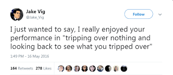 19 Funny Tweets For The Clumsy People Among Us Funny Tweets Funny Quotes