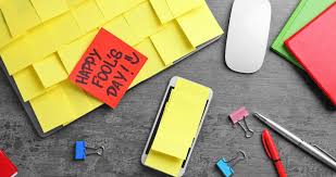 Top 12 cele mai importante știri de 1 aprilie! Cadouri Amuzante De 1 Aprilie Pentru Pacaleli Reusite