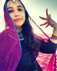 Amor a la danza, las flores y la pizza 💗