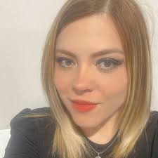 Estefanía Leal (@stefy_lealg) • Threads, Say more