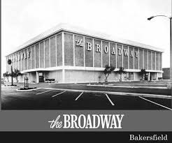 Broadway At The Mall In 1967 Bakersfield California Bakersfield California California History Bakersfield