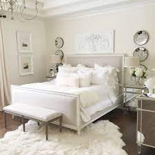 This master bedroom idea emphasizes the antique decoration. Tips For You To Give Your Bedroom An Easy Makeover