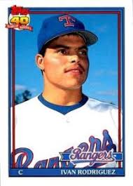 7 Great Ivan Rodriguez Cards Even Old-School Collectors Can Love