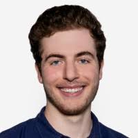 90+ perfiles de «Izzo»