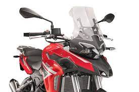 In this version sold from year 2019 , the dry weight is 153.0 kg (337.3 pounds) and it is equipped with a single cylinder. Benelli Trk 251 Price Specs Images Mileage Colors