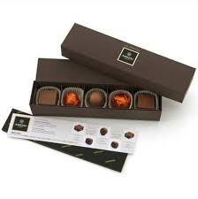 Amedei Gift Box Of 5 Assorted Chocolate Pralines Chocolate Box Packaging Chocolate Assortment Chocolate Packaging
