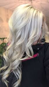 Her mane is bigger than herself, so yes, she has a massive, brunette mane which can cover everything, such as a table, chair or even a person. 107 New Platinum Blonde Hairstyles