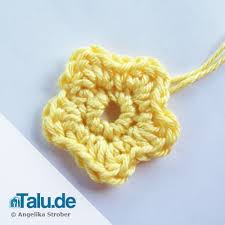 Wünsche euch ganz viel spass beim nachhäkeln !!! Hakelblumen Anleitung So Hakeln Sie Schone Blumen Rosen Talu De