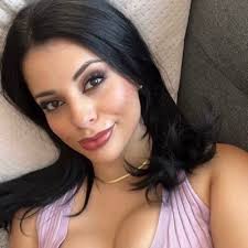 Mila Vargas Rivero🌊RIVER (@MilaVargasRiver)