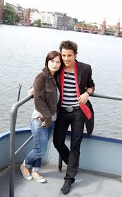 Anna fischer, kostja ullmann, inka friedrich, amber bongard, nina gummich, roman knizka, ben braun, josef mattes, michael keseroglu, franziska wulf. Bild Von Groupies Bleiben Nicht Zum Fruhstuck Bild 55 Auf 73 Filmstarts De