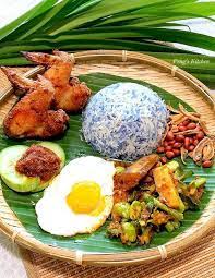 Blue Pea Nasi Lemak Set Peng S Kitchen Bloglovin Nasi Lemak Indian Food Recipes Food Presentation