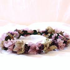 Coronas hechas a medida con flores preservadas. Violeta Corona Con Flores Preservadas En Lilas Y Verde Agua