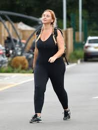 The former big brother star posted photos of her injuries on twitter. Josie Gibson Leaves A Gym In Bath 08 18 2020 Hawtcelebs