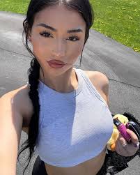 La Barbie 🦂 (@omgitsstaceyy) · Instagram 照片和视频