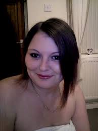 GALERIE: Oběť kosmetiky! Dívka (25) oslepla poté, co si nabarvila vlasy