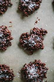 Chocolate Millet Crunch With Hazelnuts Goji Berries And A Touch Of Shredded Coconut Millet Recipes Chocolate Snacks